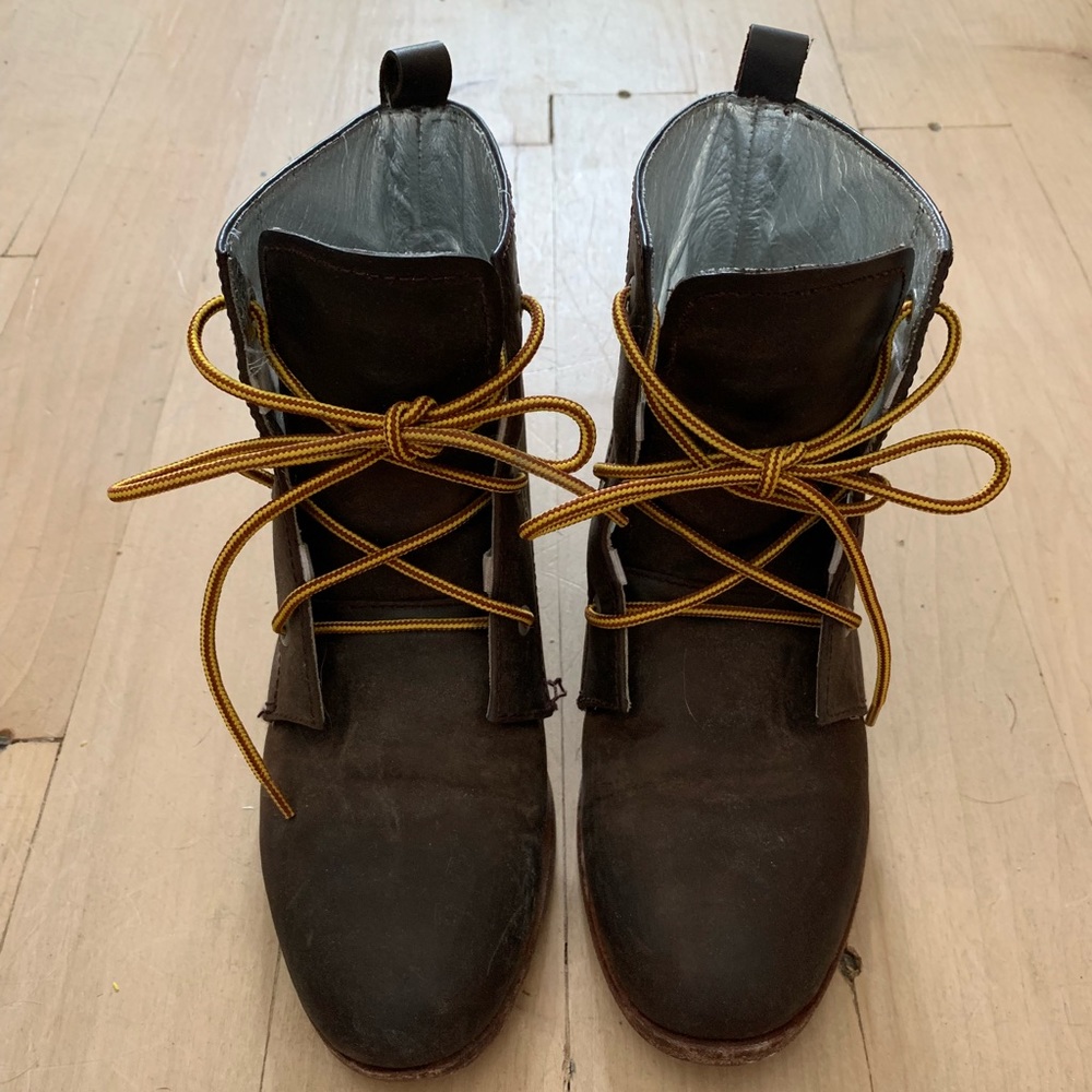 Zurrick leather boots